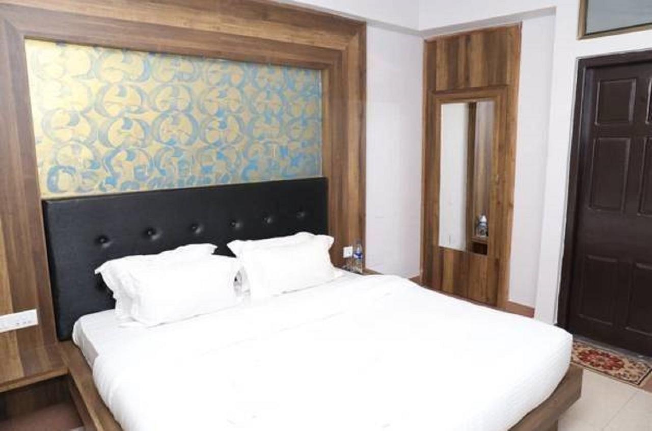 Hotel Europa Inn Dimapur Exterior photo
